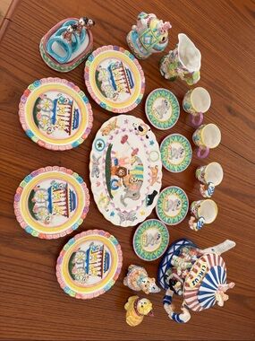 Vintage 1996 Children Circus Tea Party Set 23 Piece Mercuries Hand Painted